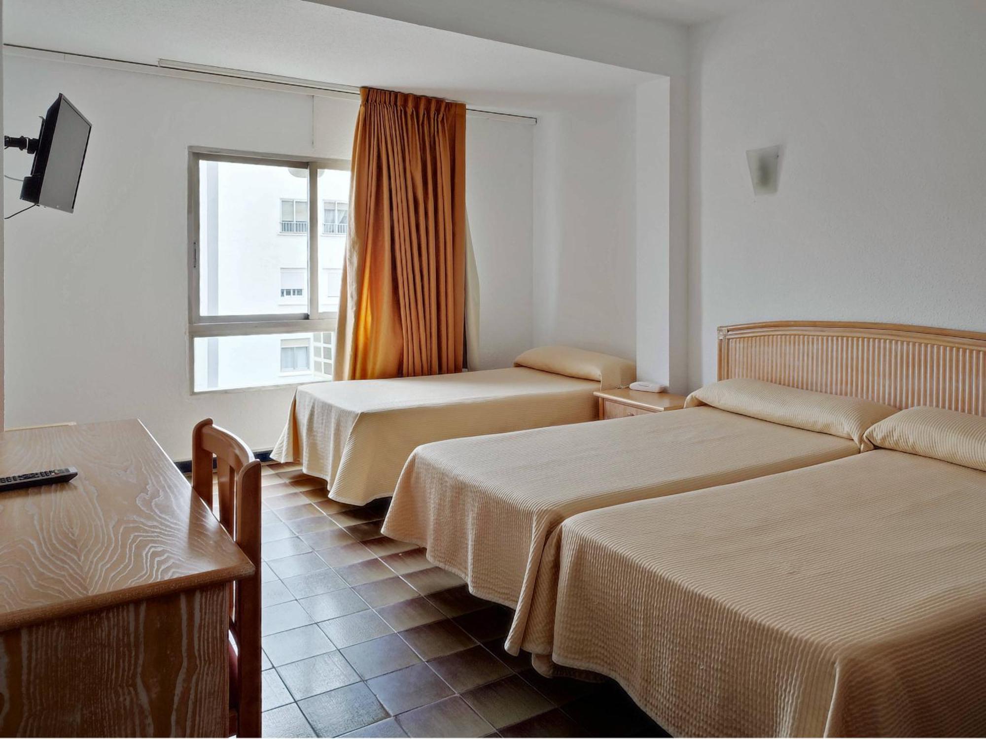 Hotel Porto Gandia Bagian luar foto